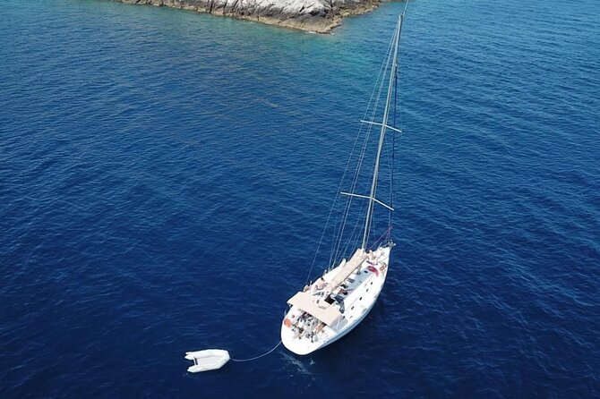 Sailing Boat Small Group Kleftiko and Sikia Cave West of Milos - Beach and Snorkeling Stops