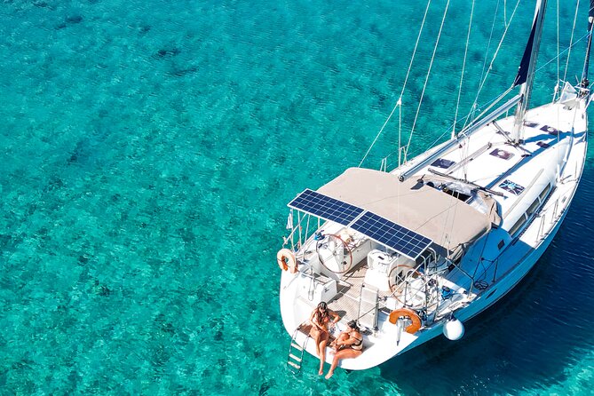 Sailing Cruise to Dia Island With Meal and Water Activities - Public Transportation and Nearby Attractions