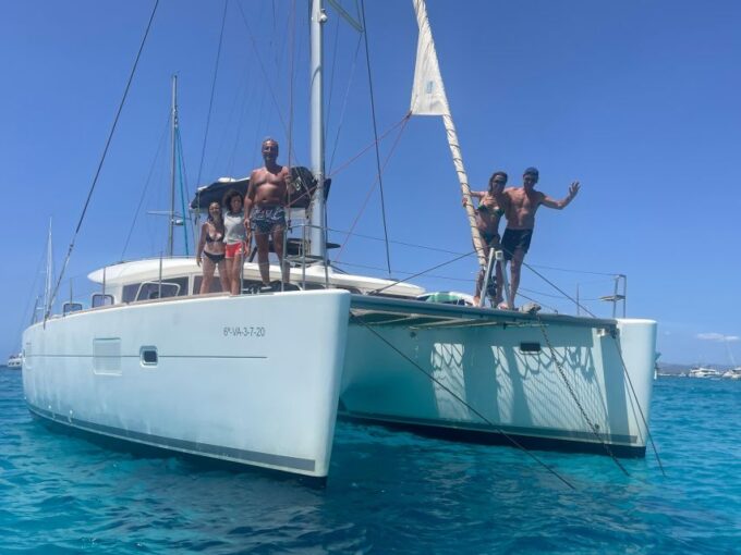 SAILING EXCURSION IN A PRIVATE CATAMARAN TO FORMENTERA - Frequently Asked Questions