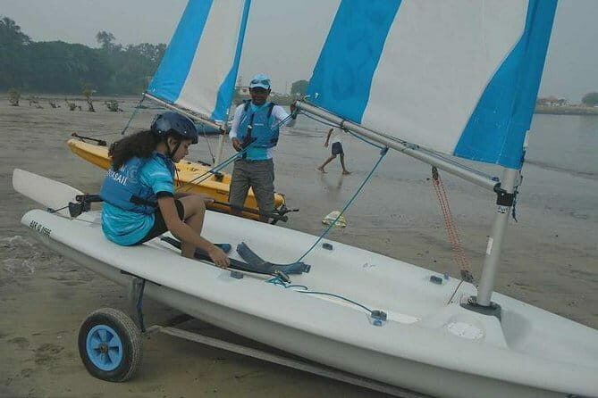 Sailing Experience in Mumbai on Mid Size Yacht - Who Will Love This?