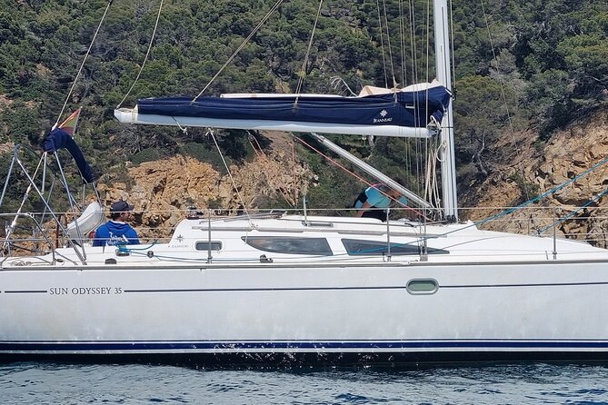 Sailing Experience on a 4-Hour Sailboat in Girona - Traveler Photos