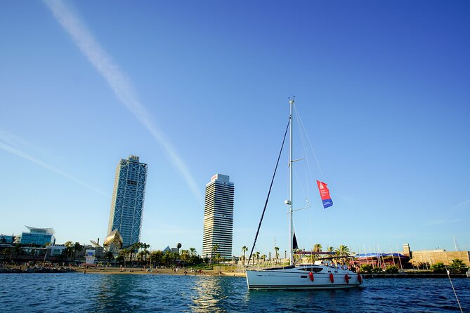 Sailing Experience, Sagrada Familia and Casa Battló Small Group Tour - Sailing Experience