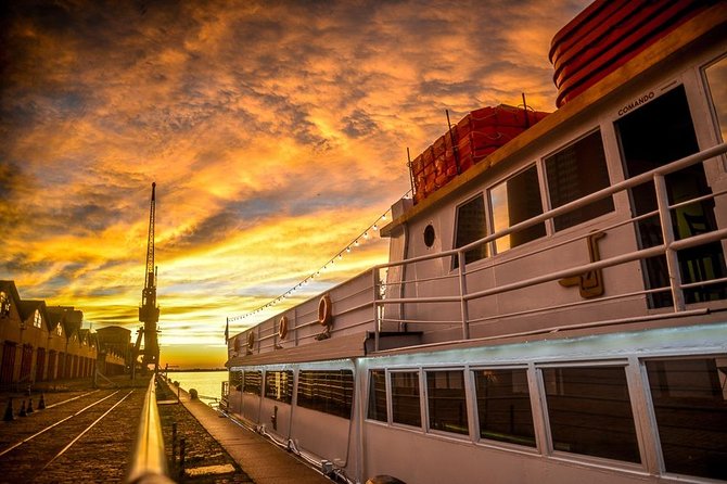 Sailing in Guaíba With White Swan Boat - Porto Alegre - Memorable Moments and Highlights