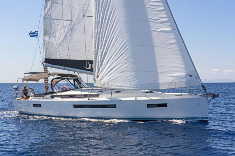 Sailing Mirabello - Elounda Bay From Agios Nikolaos - Vessel Details and Amenities