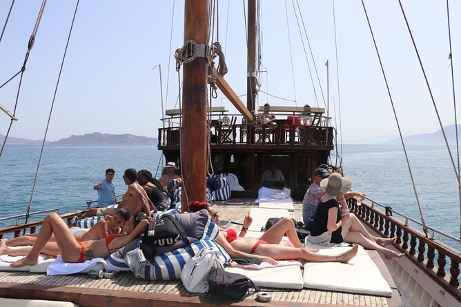 Sailing the Saronic Gulf: Agistri, Moni & Aegina All-Day Cruise - Customized Dietary Preferences
