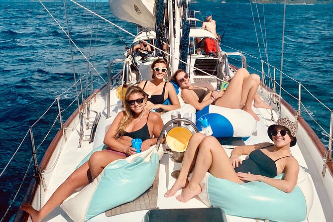 Sailing Tipitina Classic Daysail Charter - Included Charter Amenities