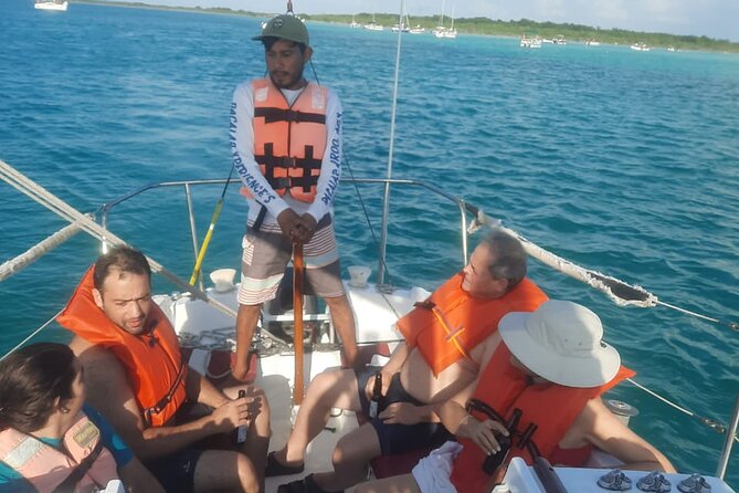Sailing Tour Around the Bacalar Lagoon - Customer Reviews and Experiences