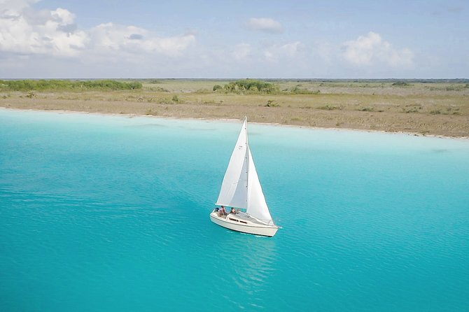 Sailing Tour Through the Lagoon of the 7 Colors - Itinerary Highlights