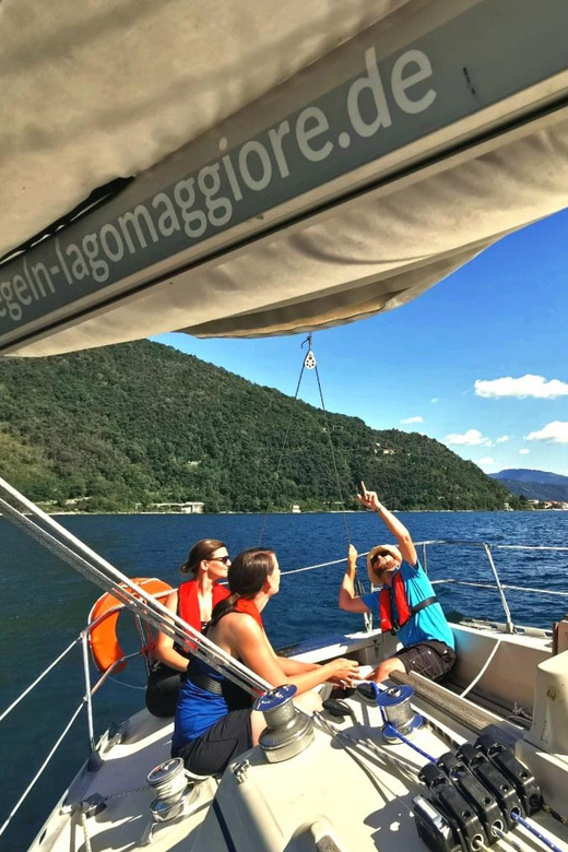 Sailing Tours With a Skipper From Cannero Riviera on Lake Maggiore - Booking and Cancellation