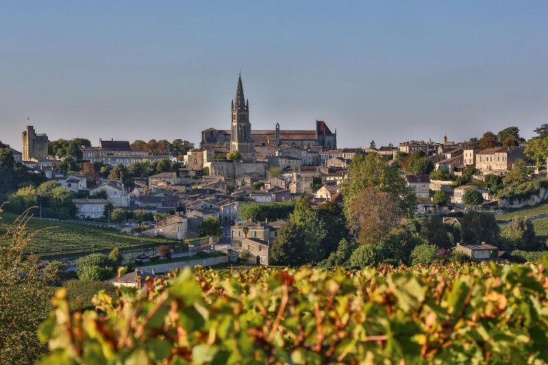 Saint-Emilion: Full-Day Tour With Tasting & Buffet Lunch - Key Points