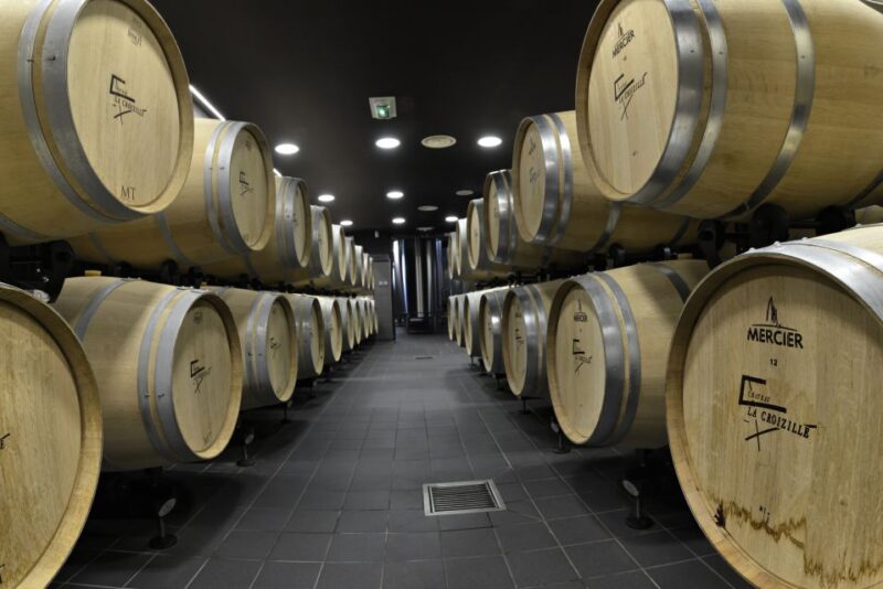 Saint-Émilion: Grand Cru Classé Winery Visit and Tasting - Accessibility and Transportation