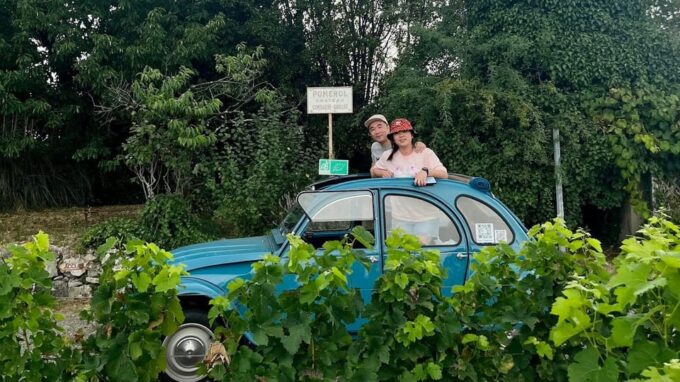 Saint-Émilion & Pomerol: Full Day Private Tour in a Classic Car - Exploring the Wineries