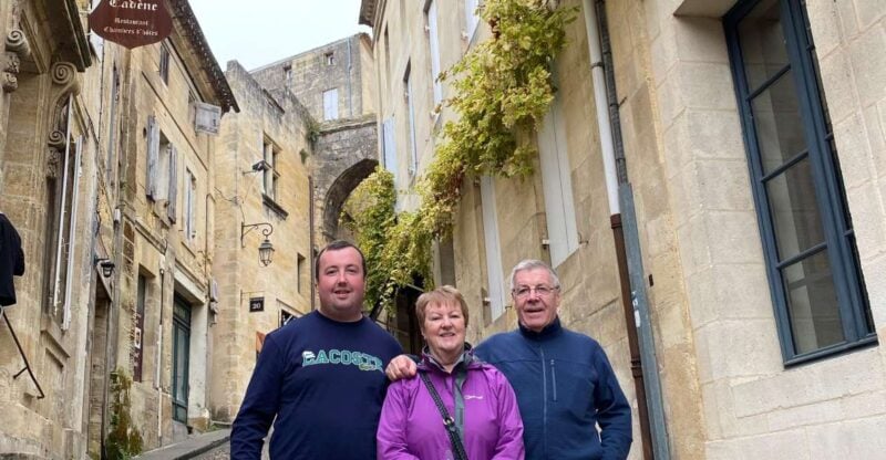 Saint-Emilion: Small Group Guided Walking Tour - Monolithic Church and Rue De La Cadène