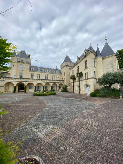 Saint Emilion Village Visiting Chateaux & Wine Tasting - Transportation and Amenities