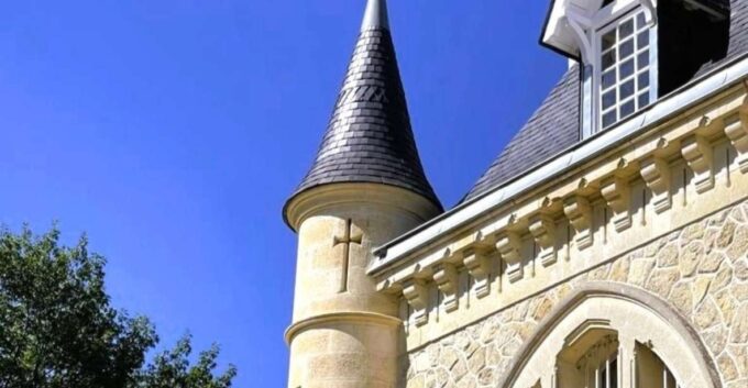 Saint-Emilion: Wine Region Tour W/ Wine Tasting & Aperitifs - Meeting Point and Requirements