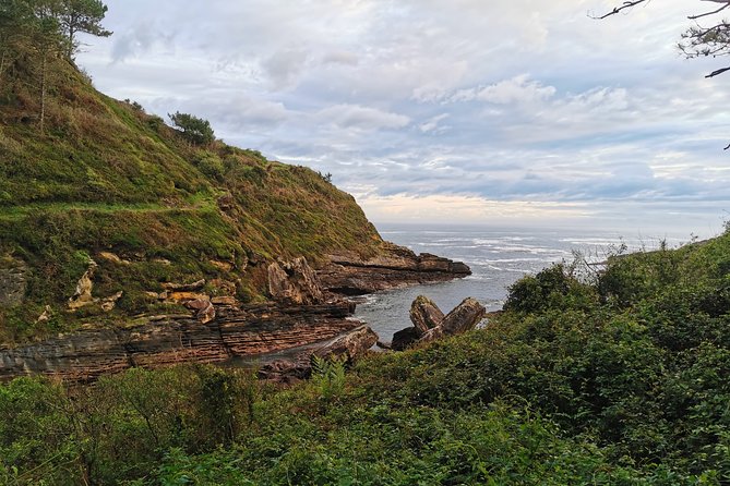 Saint James Way Trekking Tour With Gastronomic Society Dinner - Scenic Trekking Route