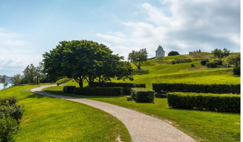 Saint-Jean-de-Luz and Hondarribia Private Tour - Highlights of the Tour