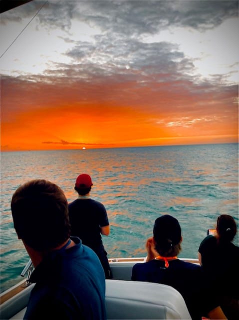 Saint Kitts & Nevis: Private Sunset Cruise - Key Points