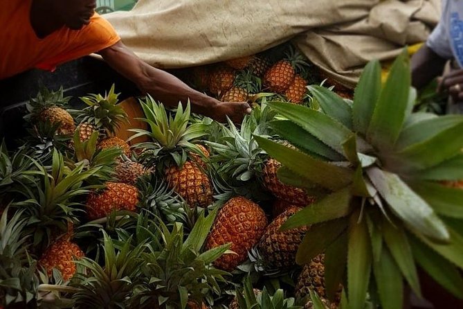 Saint Lucia Shopping Therapy Experience - Alcoholic Drinks and Local Cuisine