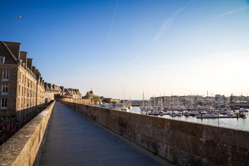 Saint-Malo & Dinard- Day Trip With Luxury Minivan From Paris - Included Features