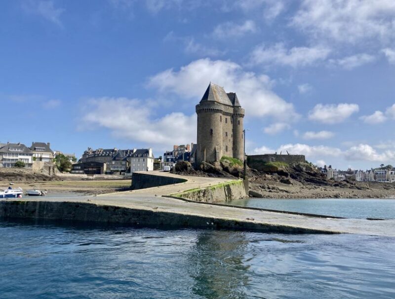 Saint-Malo: Discover Sea Trip Around the Bay - Cruise Inclusions
