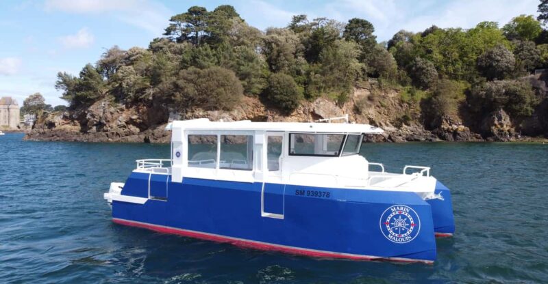 Saint-Malo: Emerald Coast Boat Trip With Guide - Key Points