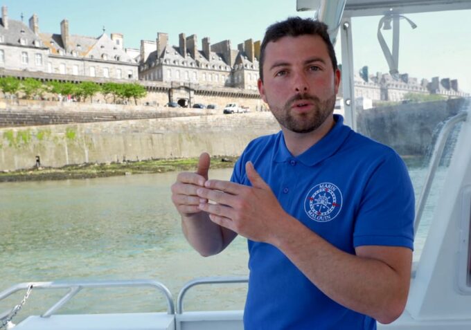 Saint-Malo: Emerald Coast Boat Trip With Guide - Guided Tour and History