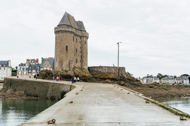 Saint-Malo: Guided Boat Tour With Local Captain - Tour Highlights