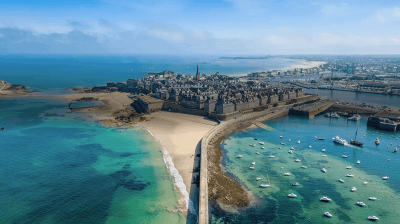 Saint-Malo: Private Guided Tour of the Historic Walled City - Key Points