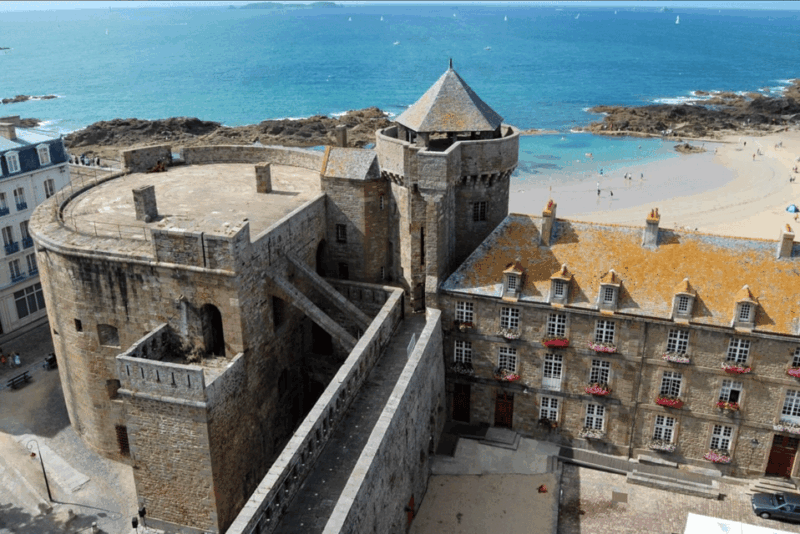 Saint-Malo: Private Guided Tour of the Historic Walled City - Customizing the Itinerary