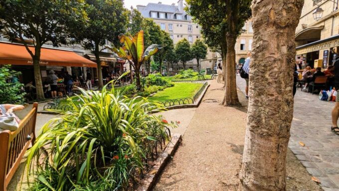 Saint Malo: Self-Guided Walk Through the Historic Old Town - Important Information