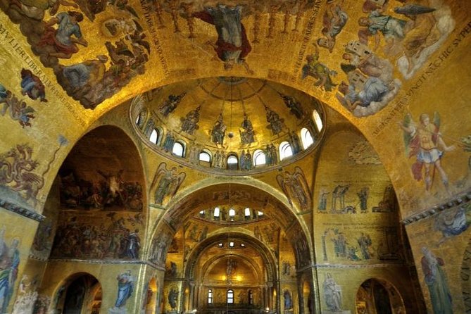 Saint Marks VIP Night Tour: Exclusive Access Small Group Tour - Location and Reviews
