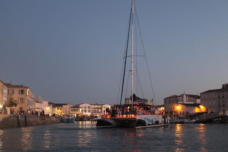 Saint-Martin-de-Ré: Sunset Catamaran Cruise (2h00) - Experience Highlights
