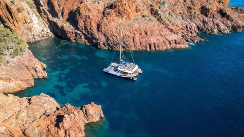 Saint Raphael: Meal & Full Day Cruise to the Lérins Islands - Included Meals and Activities