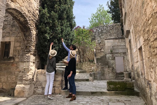 Saint Remy, Les Baux and Pont Du Gard Small Group Day Trip - Key Tour Details