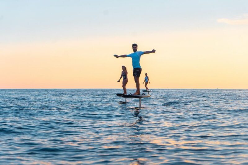 Saint Tropez: Electric Foil Rental - Key Points