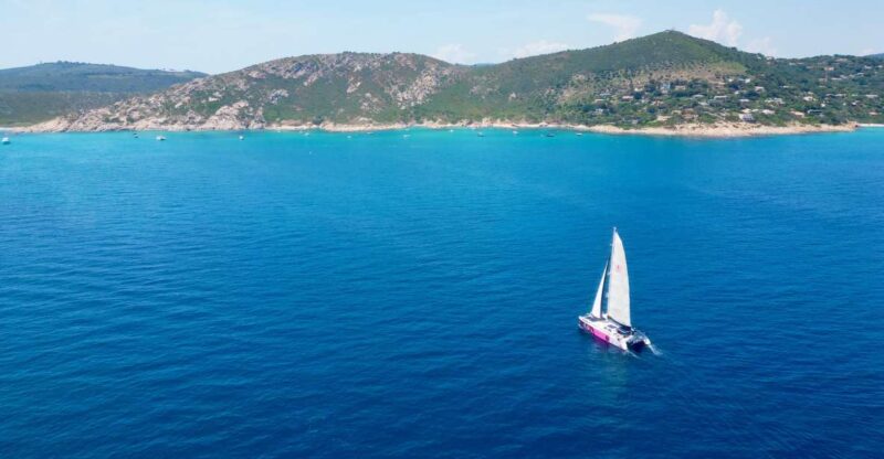 Saint Tropez: Evening Catamaran Party With Welcome Drink - Food and Catering Options