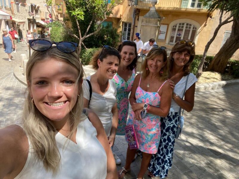 Saint Tropez: Private Walking Tour With a Tropezienne Guide - Meeting Location Options
