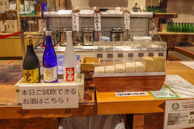 Sake Brewery and Japanese Life Experience Tour in Kobe - Exploring Suidosuji Shotengai Arcade