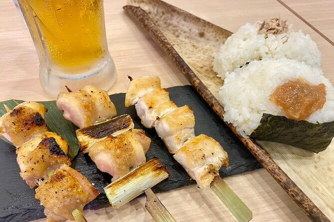 Sake Tasting and Yakitori & Onigiri Making Experience - Onigiri Making