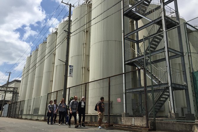 Sake Tasting at Local Breweries in Kobe - Accessibility and Cancellation Policy