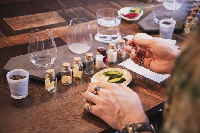 Sake Tasting Omakase Course by Sommeliers in Central Tokyo - Sake Varieties and Pairings