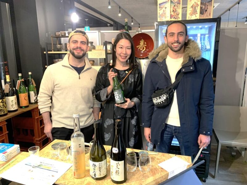 Sake Tasting With a Professional International Sake Tutor! - Key Points