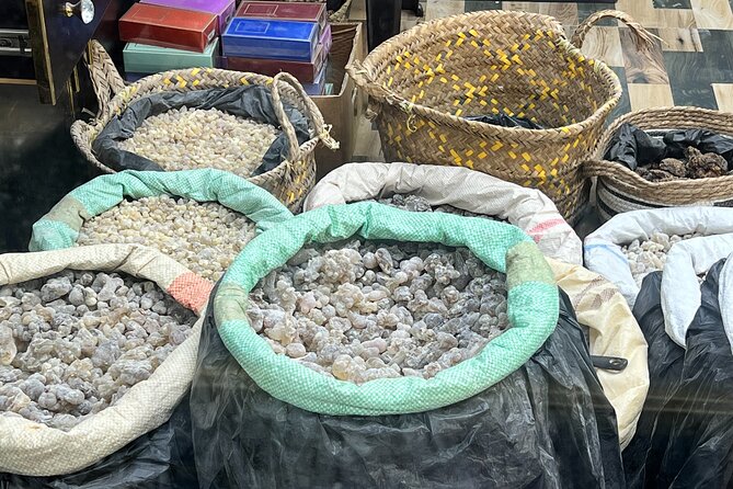 Salalah City Tour: Nature, Culture, History, Food, Shopping - Pickup and Drop-off
