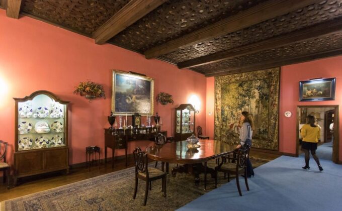 Salamanca: Monterrey Palace Audio-Guided Tour - Customer Feedback and Ratings