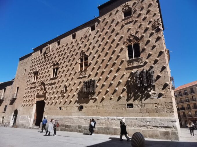 Salamanca: Monuments and Landmarks Guided Walking Tour - Frequently Asked Questions