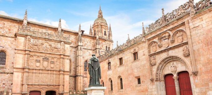 Salamanca: Private Guided Customizable Walking Tour - Pickup From Desired Location