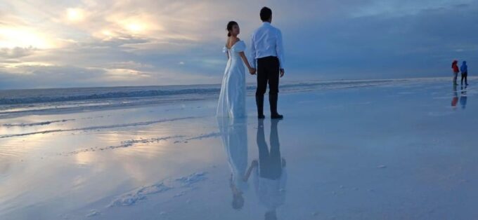 Salar De Uyuni Private Day Trip - Reserve Now & Pay Later