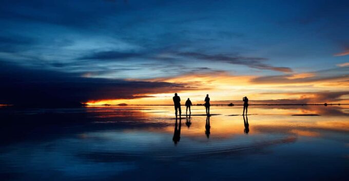 Salar Uyuni 2N 1N Tunupa Volcano English Guide Private Tour! - Contact and Availability