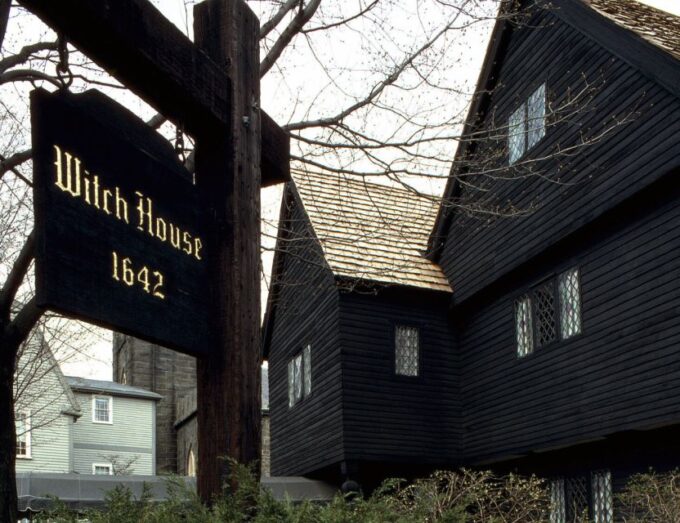 Salem: Ghosts of the Witch City Ultimate Extended Tour - Historic Haunted Sites